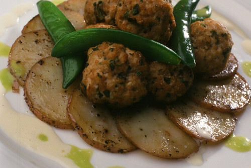 Griekse gevulde vleesballetjes met feta