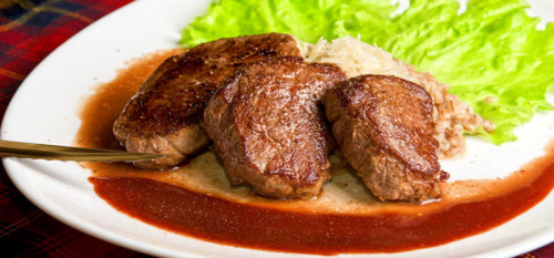 Reemedaillons met cognac