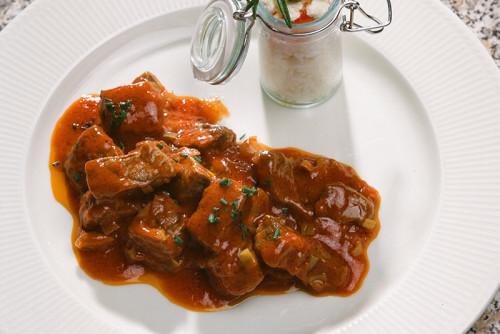 Griekse goulash met feta