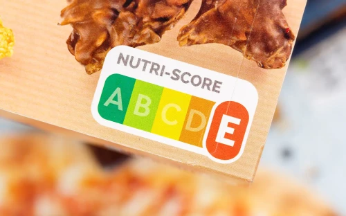 Voedings­co­a­litie wil Nutri-Score verplicht stellen