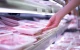Supermarkten stunten minder vaak met vlees