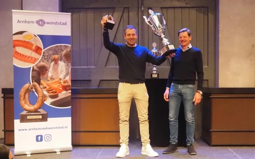 Putman uitgeroepen tot kampioen van 51e editie Arnhem Rookworststad
