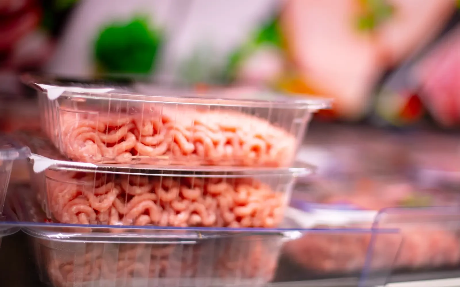 Bloedplasma in vlees: vragen stapelen zich op